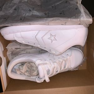 Men’s size 10 1/2 Converse Sneakers